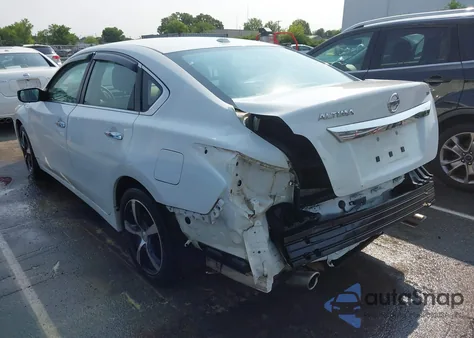 2015 Nissan Altima 2.5/2.5 S/2.5 Sl/2.5 Sv from USA, damaged, VIN 1N4AL3AP4FC268314